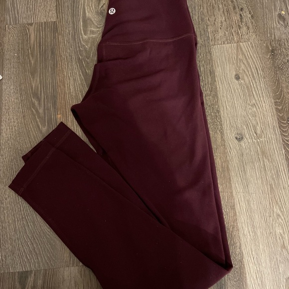 Align Lululemon leggings - Picture 2 of 5